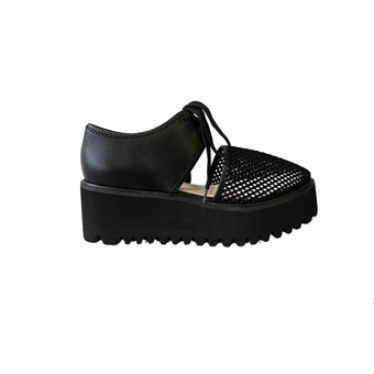 ALL BLACK-AMAZING FLATFORM-1
