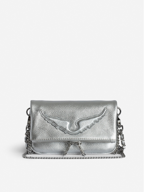 Small metallic grained leather clutch with double chain and