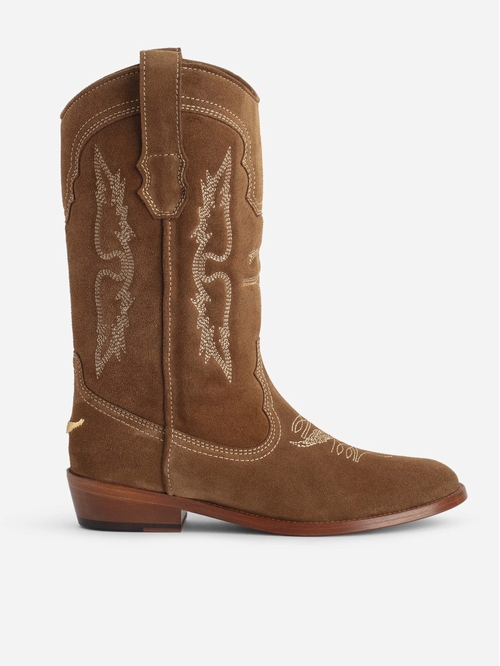 Camargaise boots in embroidered suede leather. Description &