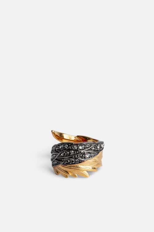 ROCK FEATHER RING