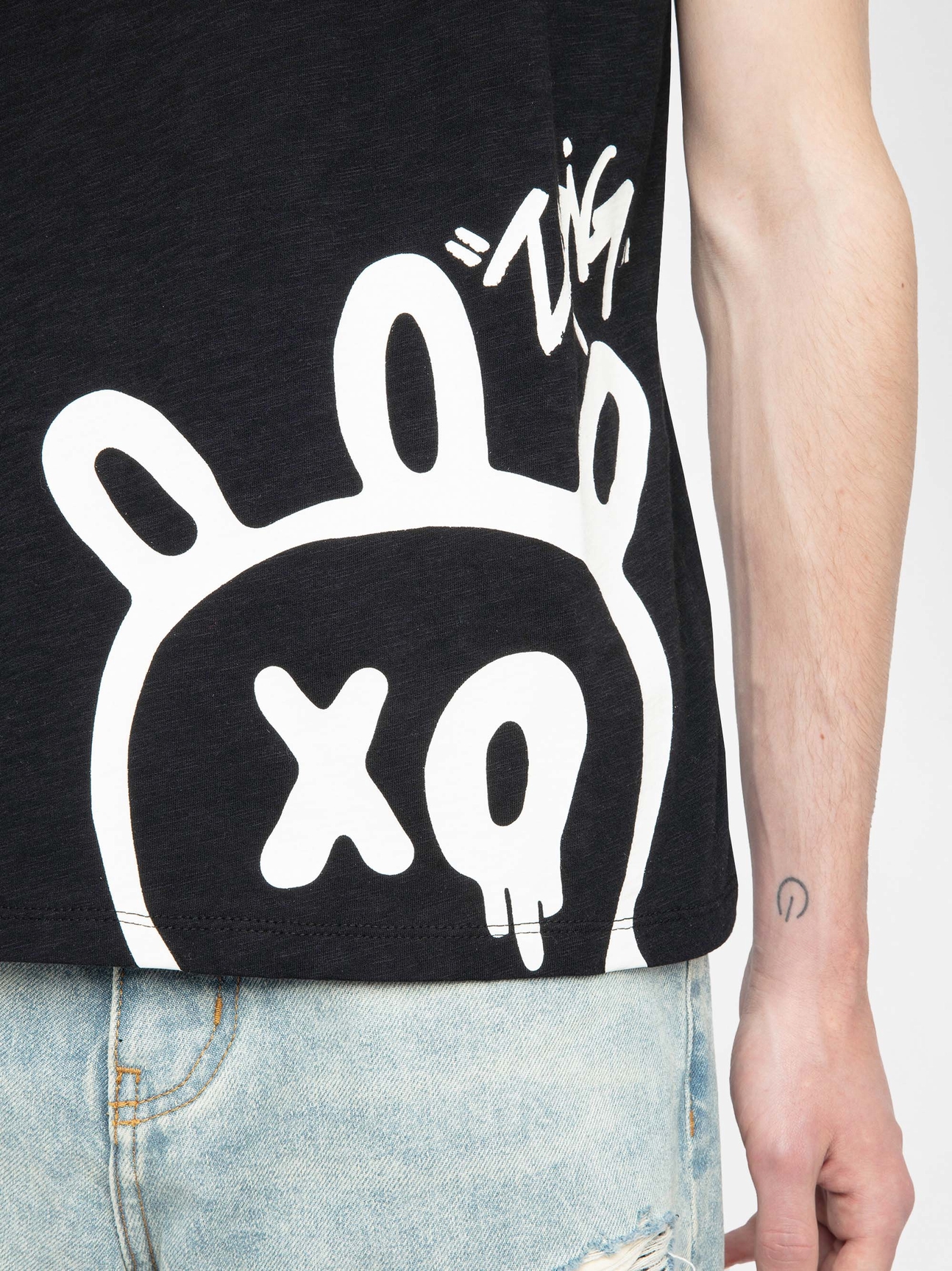STOCKLY T-SHIRT