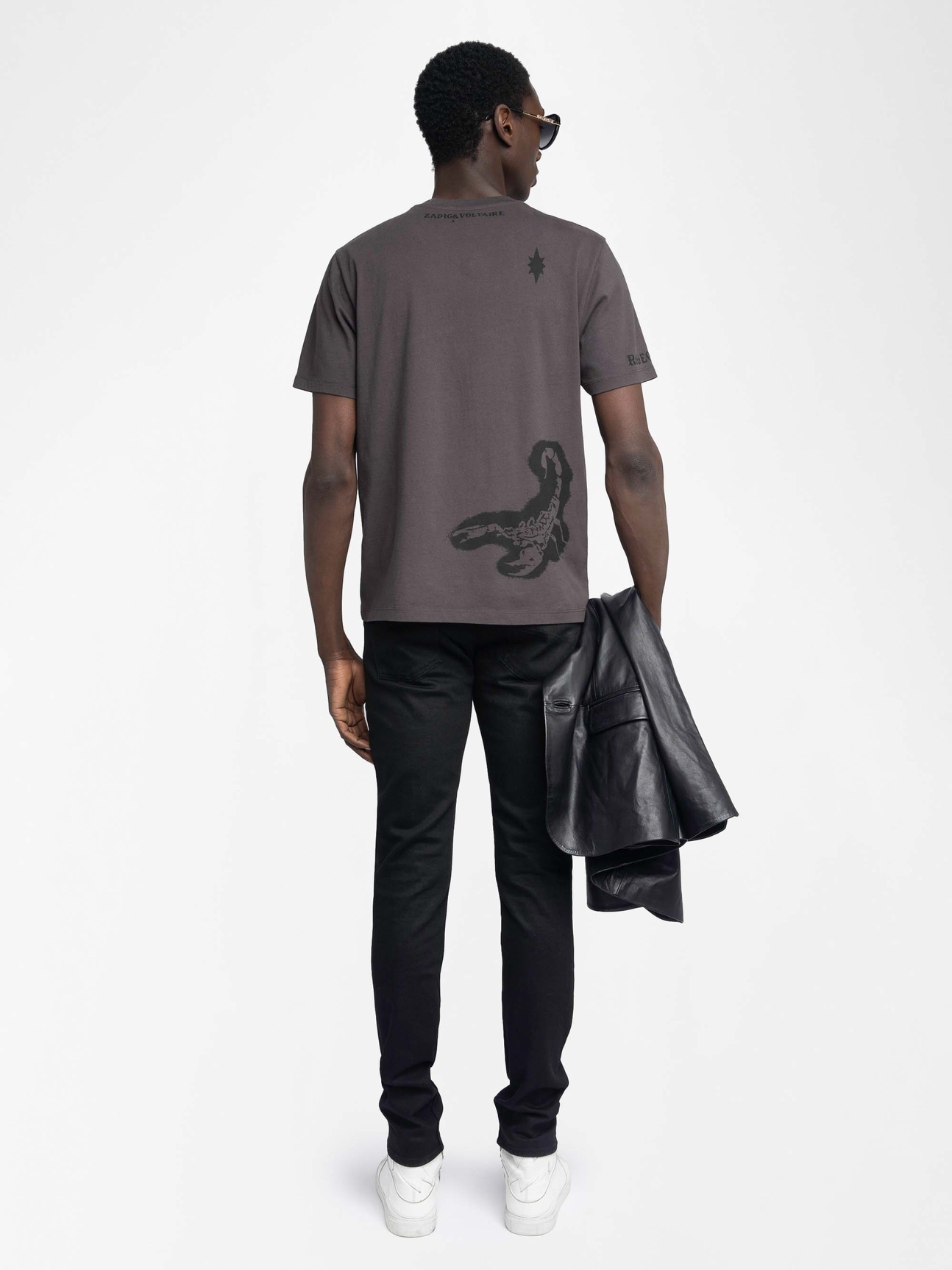 TOMMY T-SHIRT