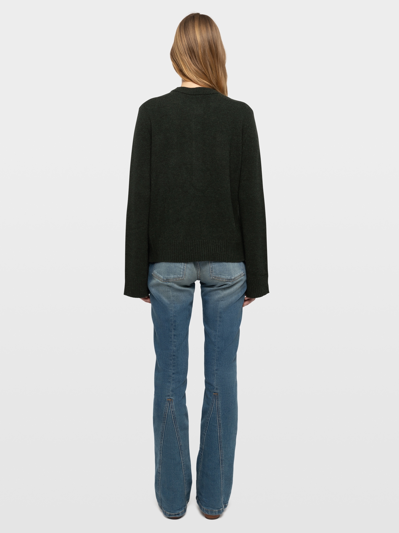 LUCALA SWEATER
