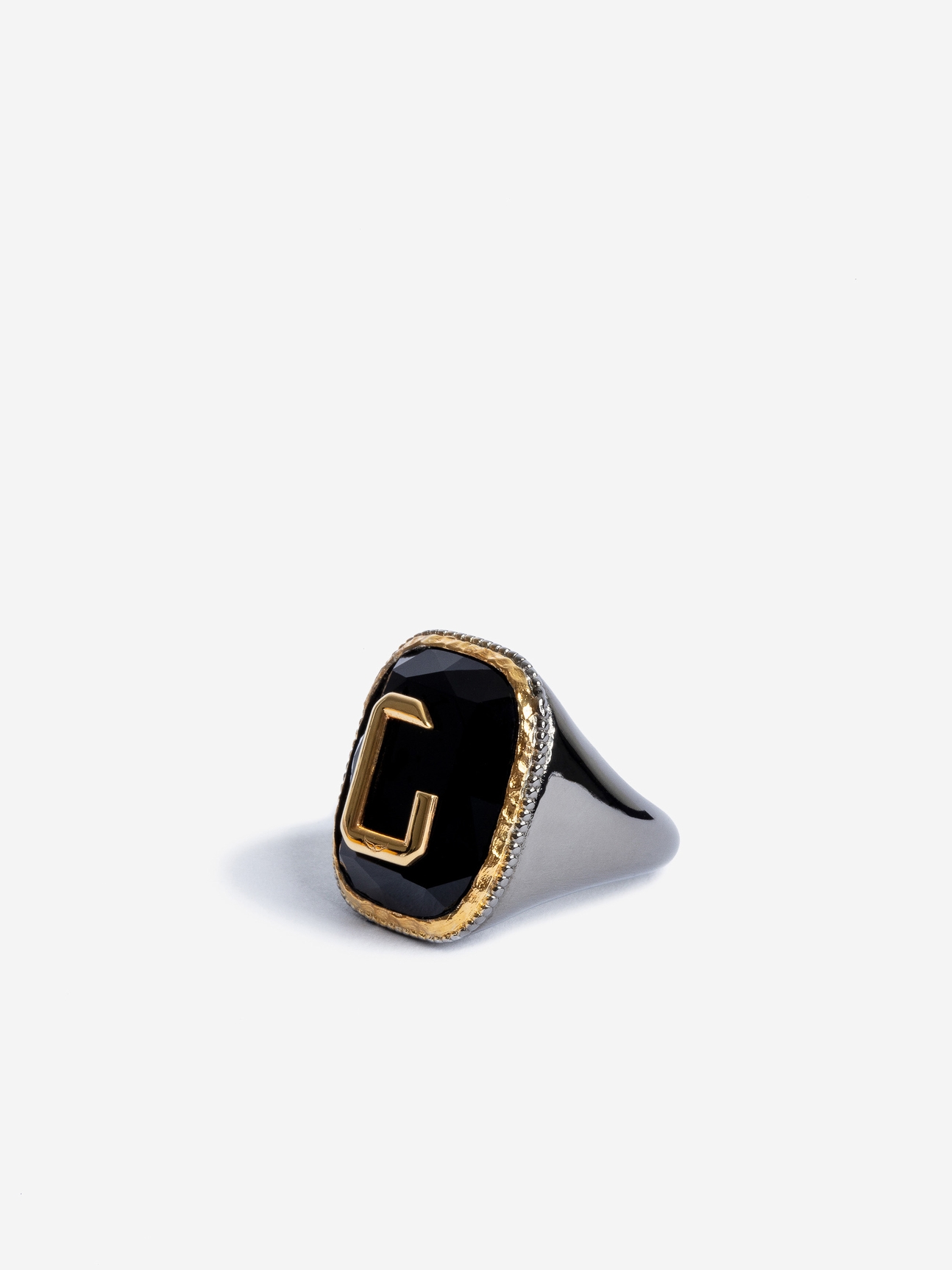 CECILIA SIGNET RING