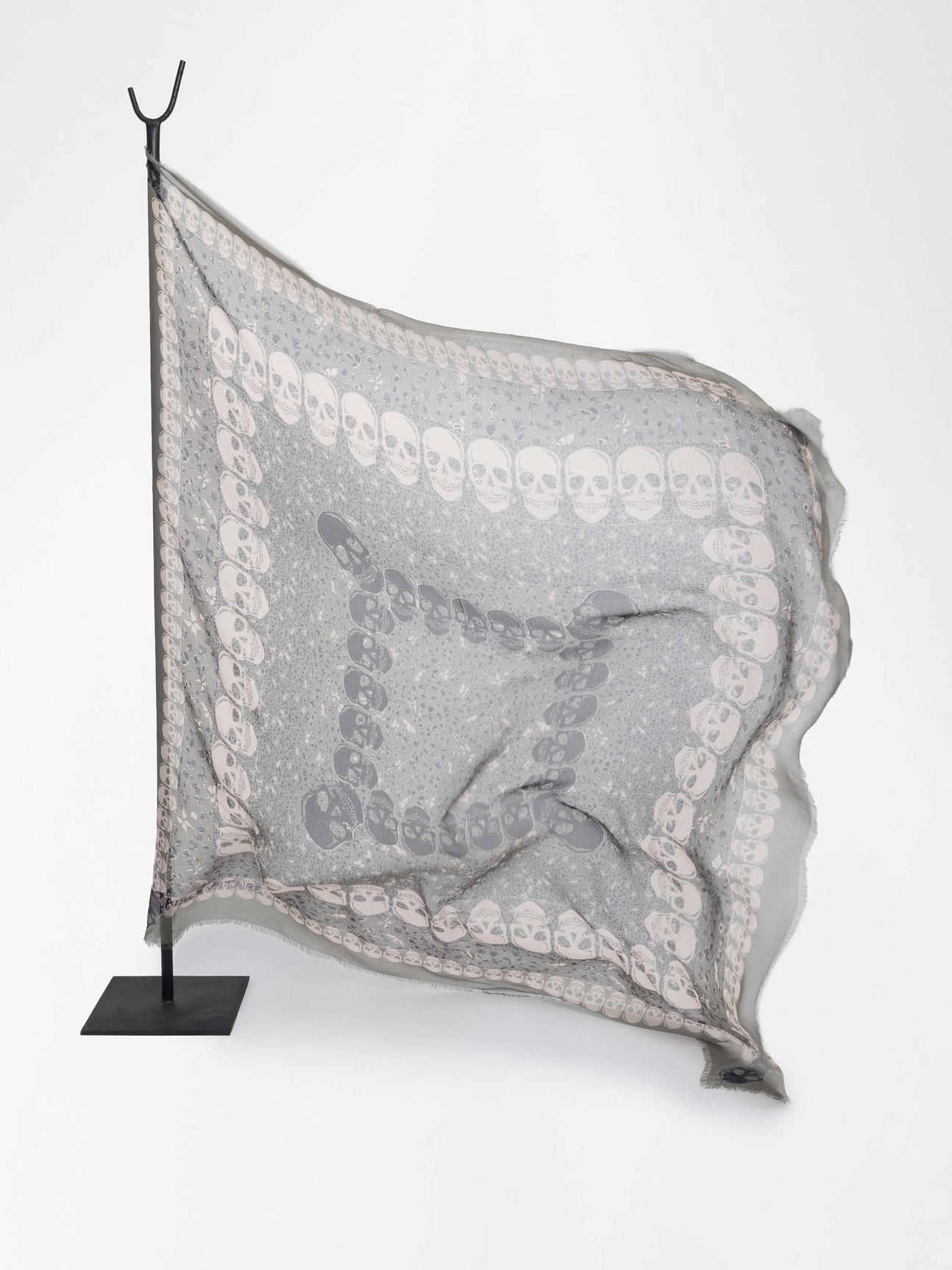 KERRY SCARF