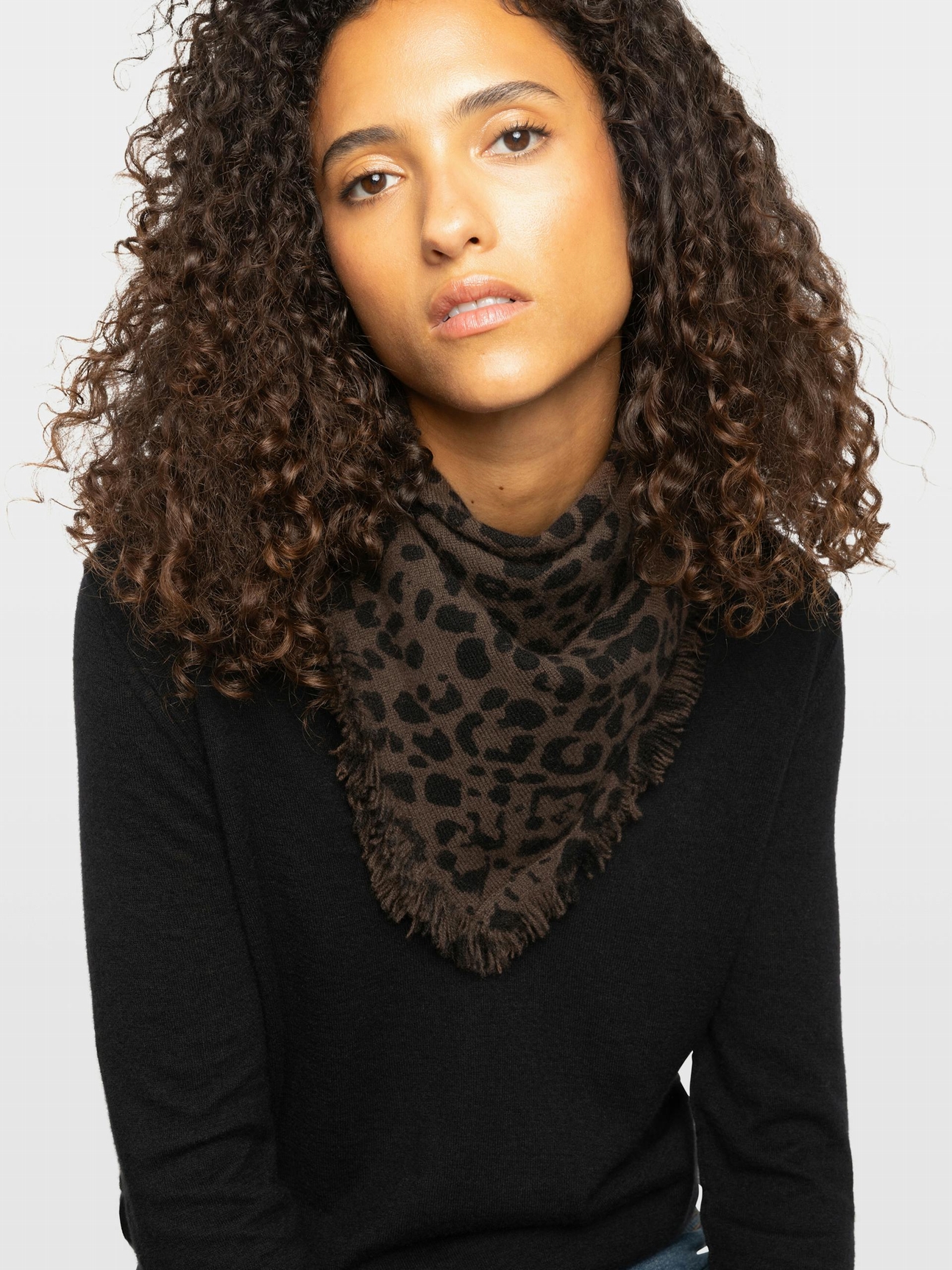 MINI STEVIE LEO SCARF 55