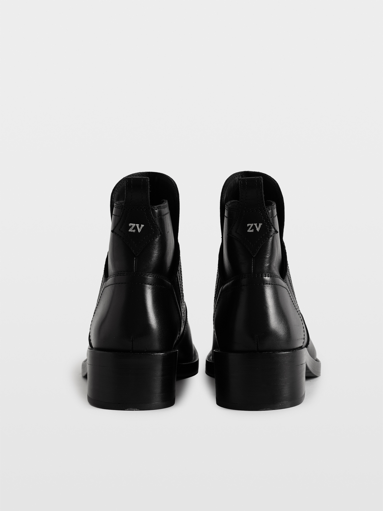 IGATA ANKLE BOOTS