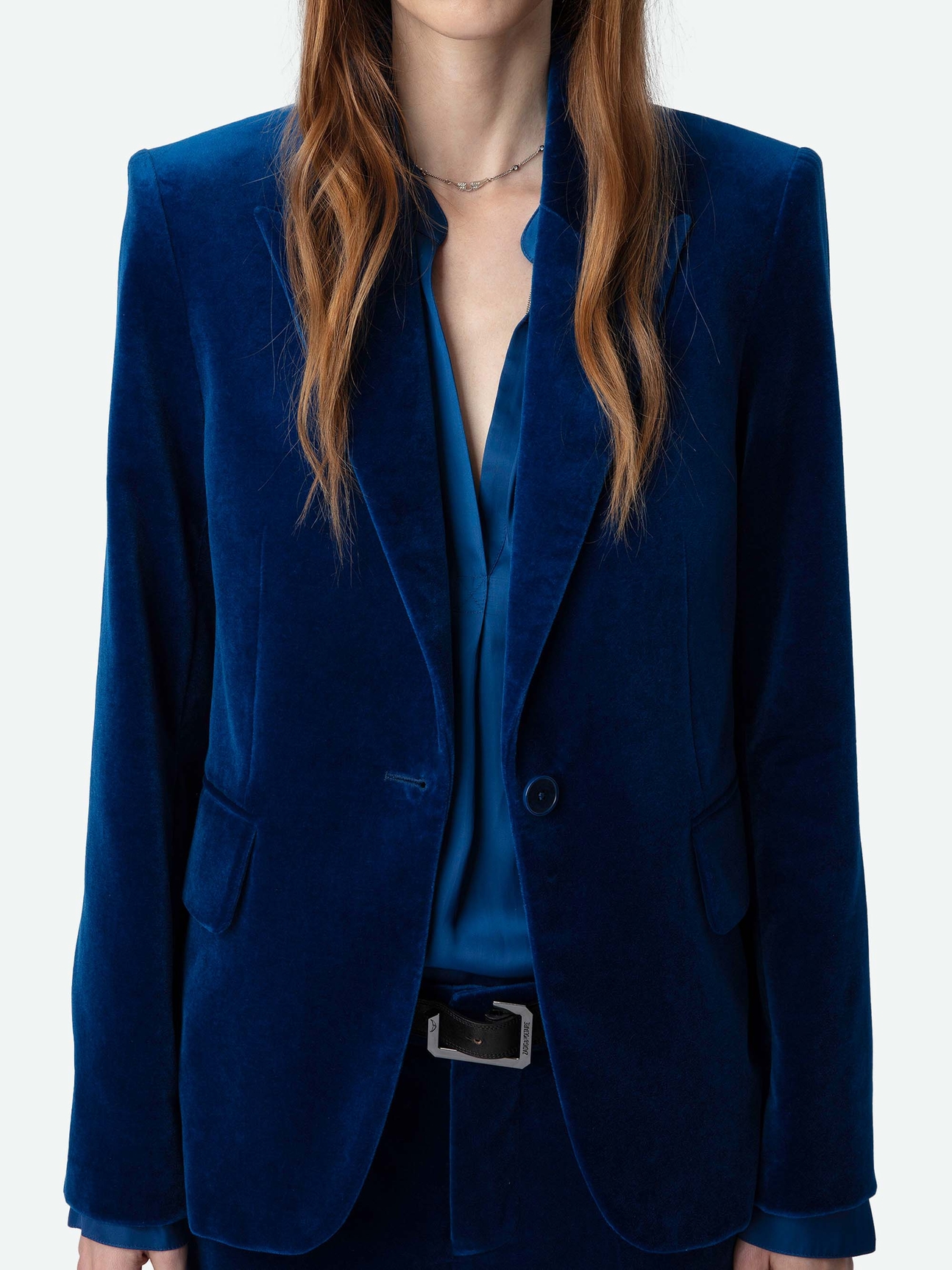 VAVY VELVET BLAZER