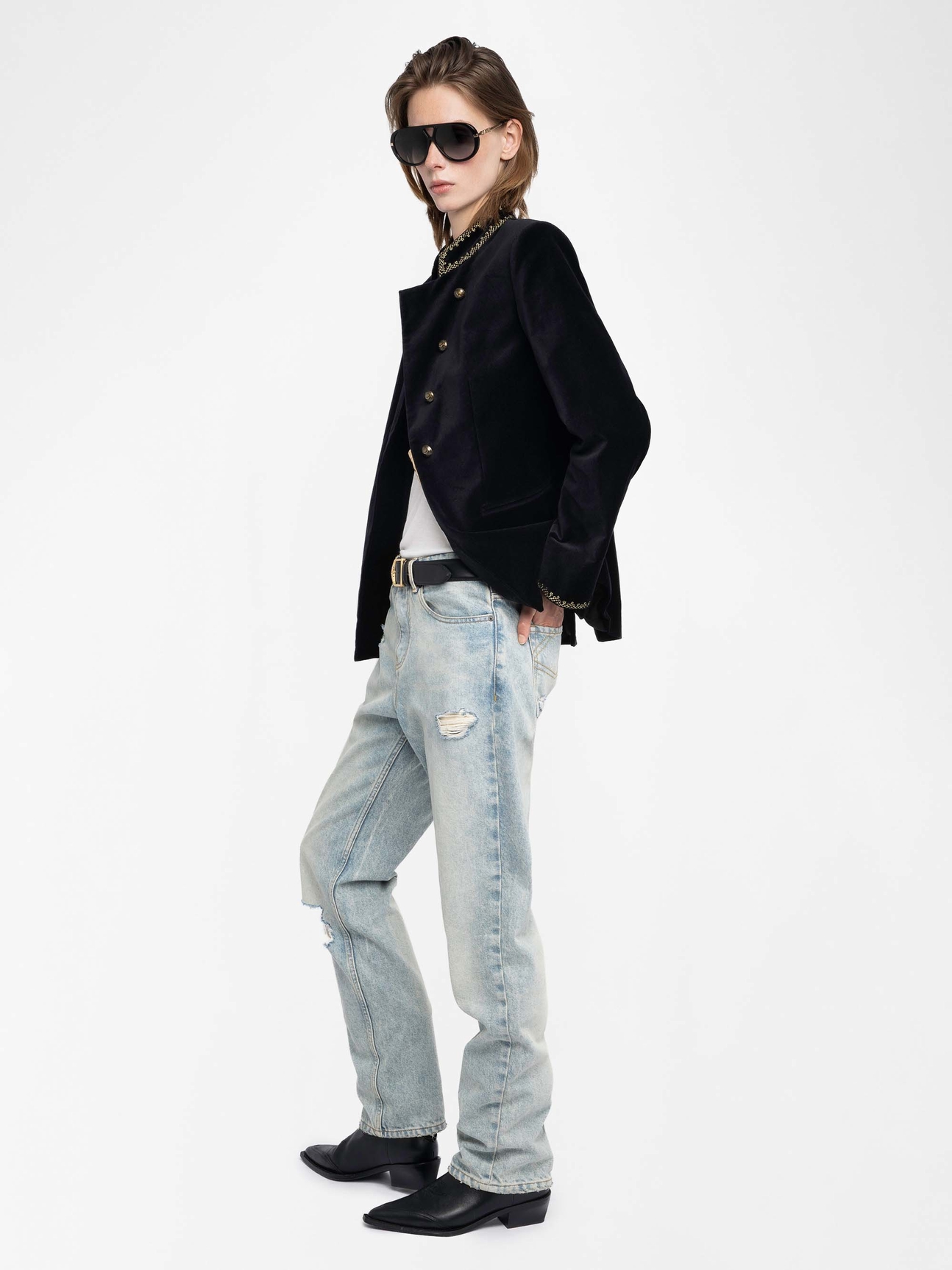 VERYSA VELVET BLAZER
