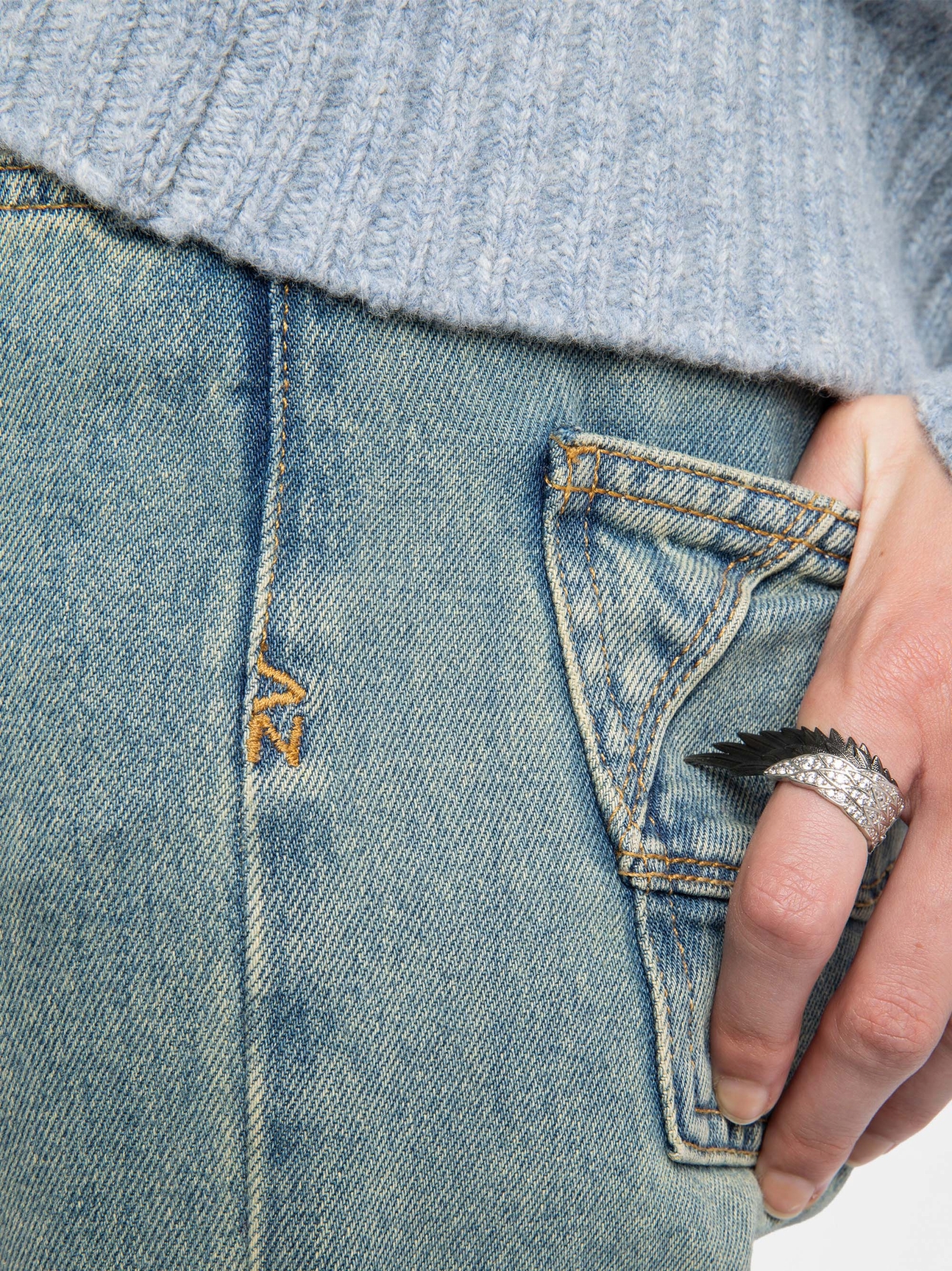 EVY JEANS