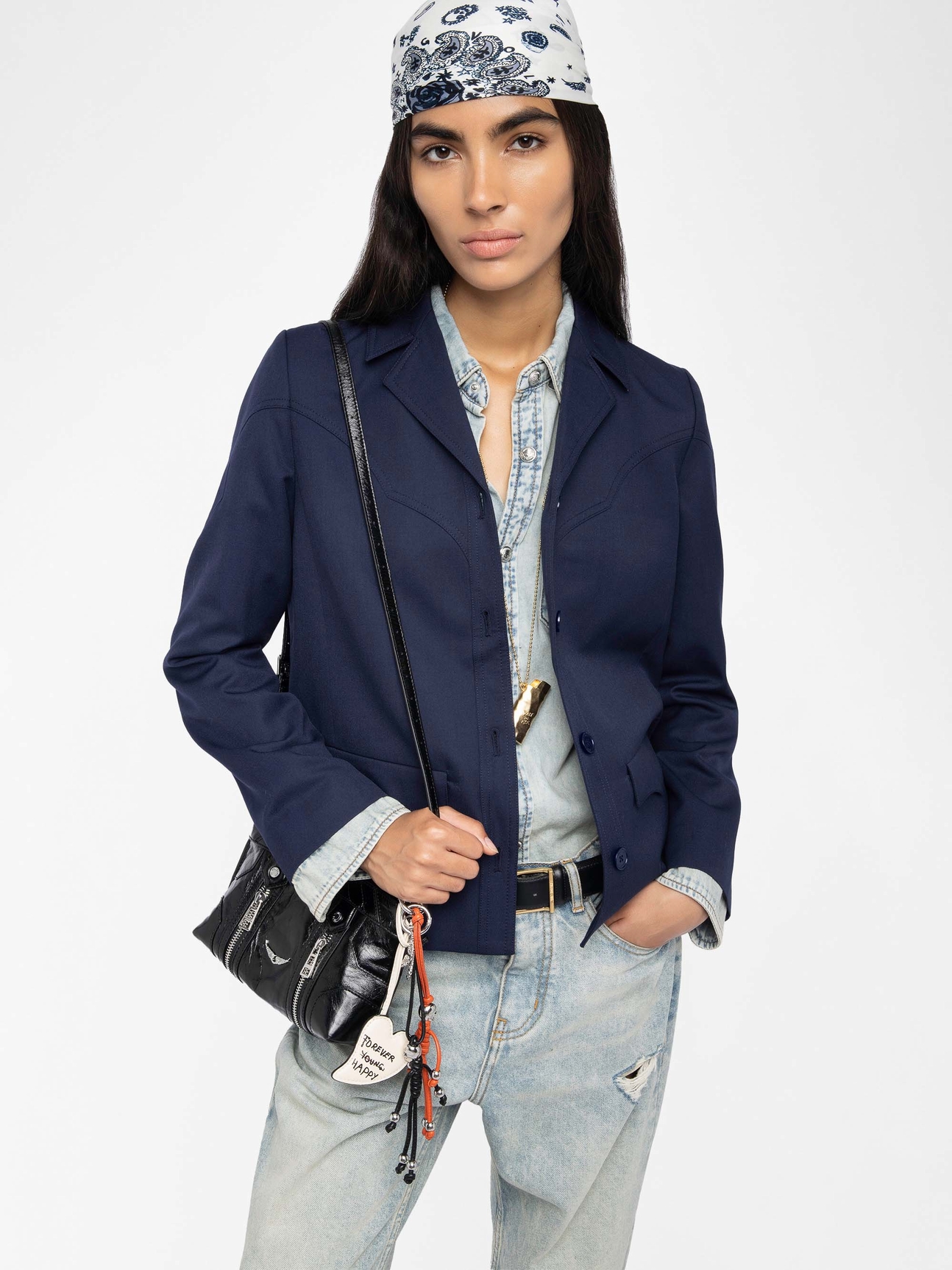 LARA BLAZER