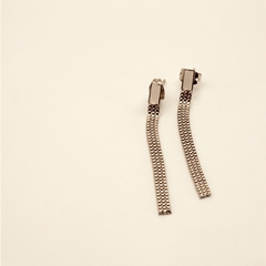 CLOUS WONDERFUL PENDANTS - LES FEMMES A BARBES - SABLE - 1