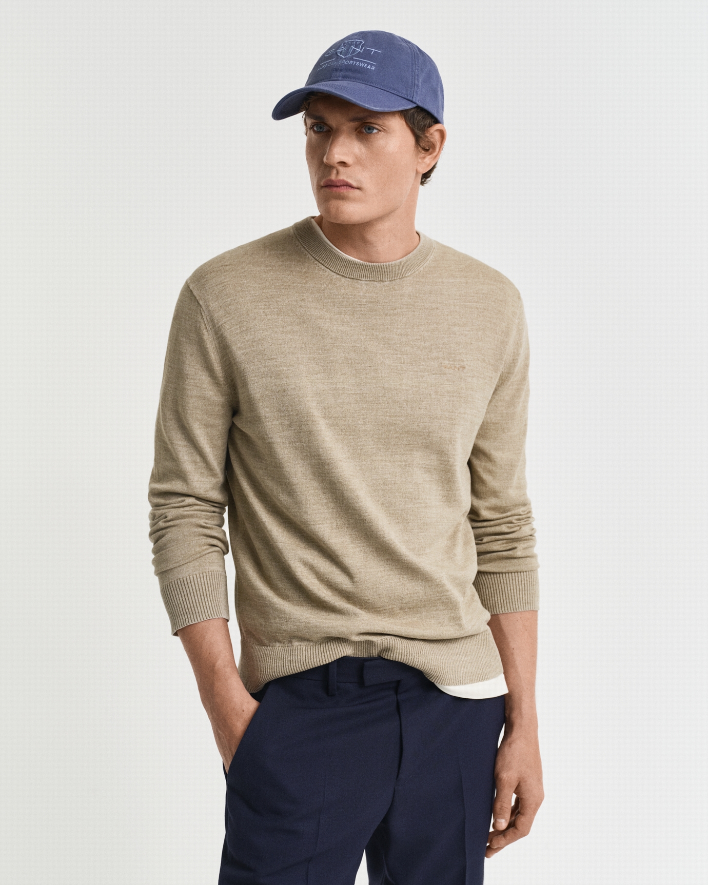 PULL COL ROND SUNFADED GANT