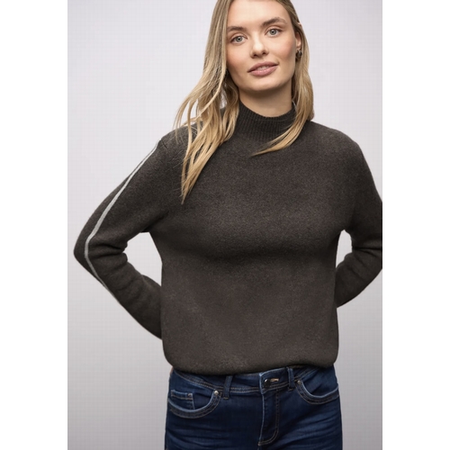 PULL STREET ONE - STREET ONE - BROWN 27264 - 2