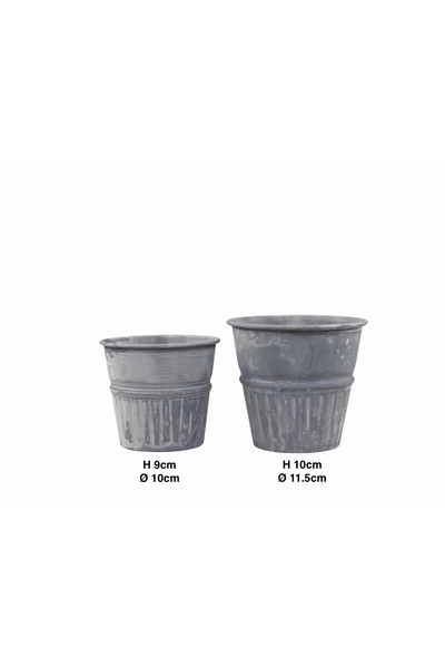 Cache-pot en métal aspect zinc vieillit  Disponible en 2