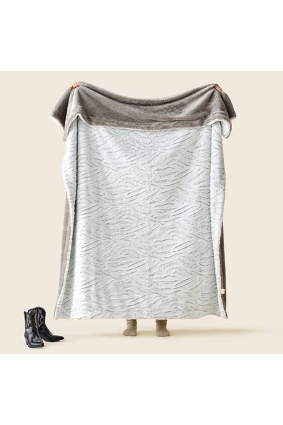 Plaid Cocooning Tigre Gris Nouvelle Collection Hiver 2025 Un