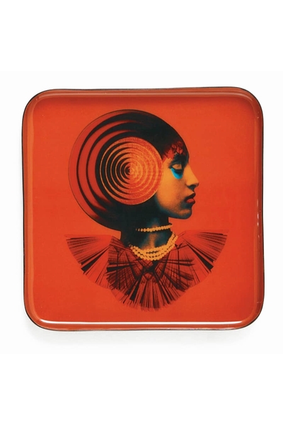 Vide-poches carré en métal.  GIPSY  Comment ne pas être