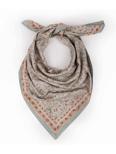 GRAND FOULARD SARIKA MATCHA - BINDI ATELIER - VERT MATCHA - 1