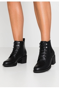BOTTES SANDRA - ORI - BLACK