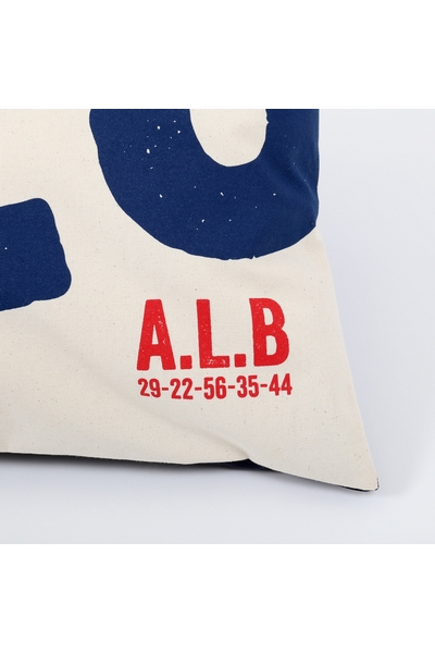 COUSSIN CHIFFRE BRETAGNE 22 BLEU R COUSSIN CHIFFRE BRETAGNE