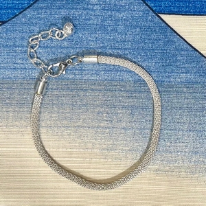 SENSITIVE ET FILS-BRASNAFIN-1