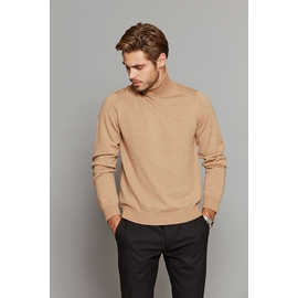 Ce pull col roulé en laine Mérinos donnera une touche