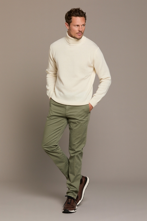 Pantalon chino en coton by Spontini pour homme. Léger,