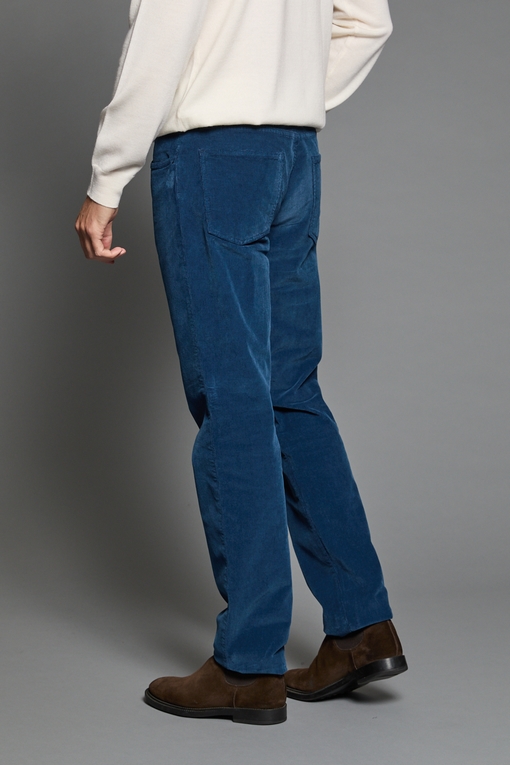 Pantalon velours By Spontini - cinq poches - fermeture par