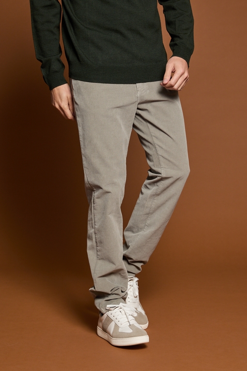 Pantalon velours By Spontini - cinq poches - fermeture par