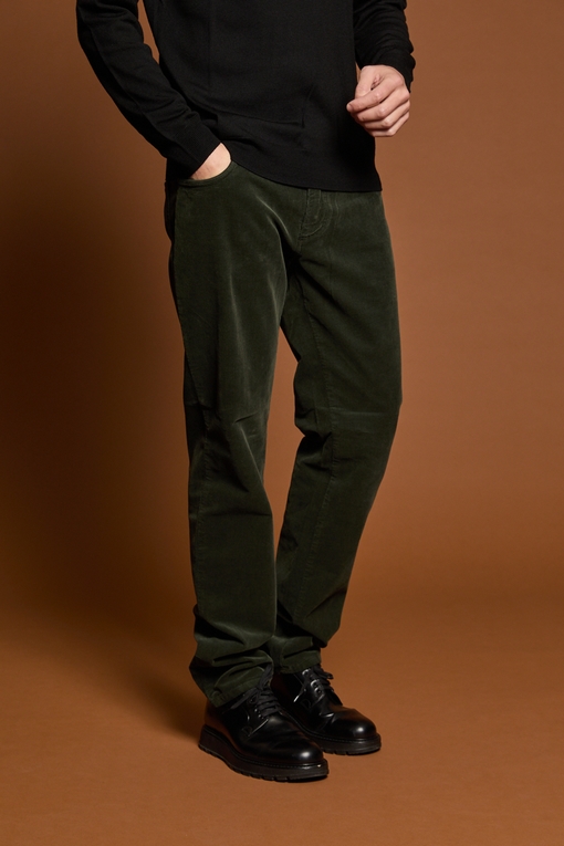 Pantalon velours By Spontini - cinq poches - fermeture par