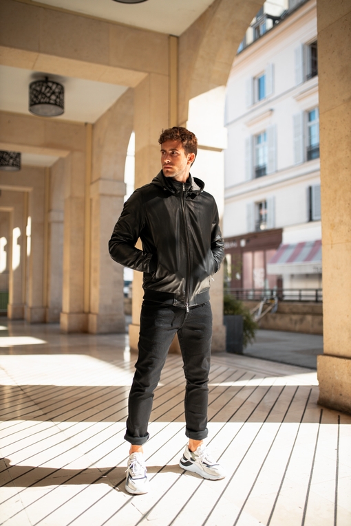 Blouson en cuir avec capuche - capuche amovible -
