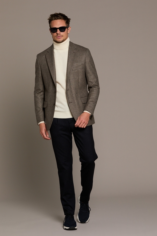Veste en laine by Spontini pour homme. - légérement épaulé -